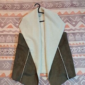 Susina Cream Textured Vest